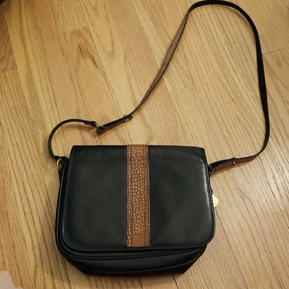Brahmin Handbags - Brahmin Black Leather Handbag